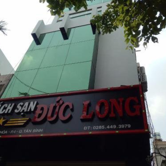 KHÁCH SẠN ĐỨC LONG
